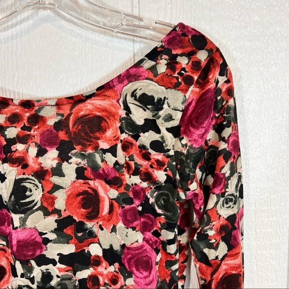 NEW Lily Rose Floral Rose Print Scoop Neck Blouse Small - Picture 8 of 16